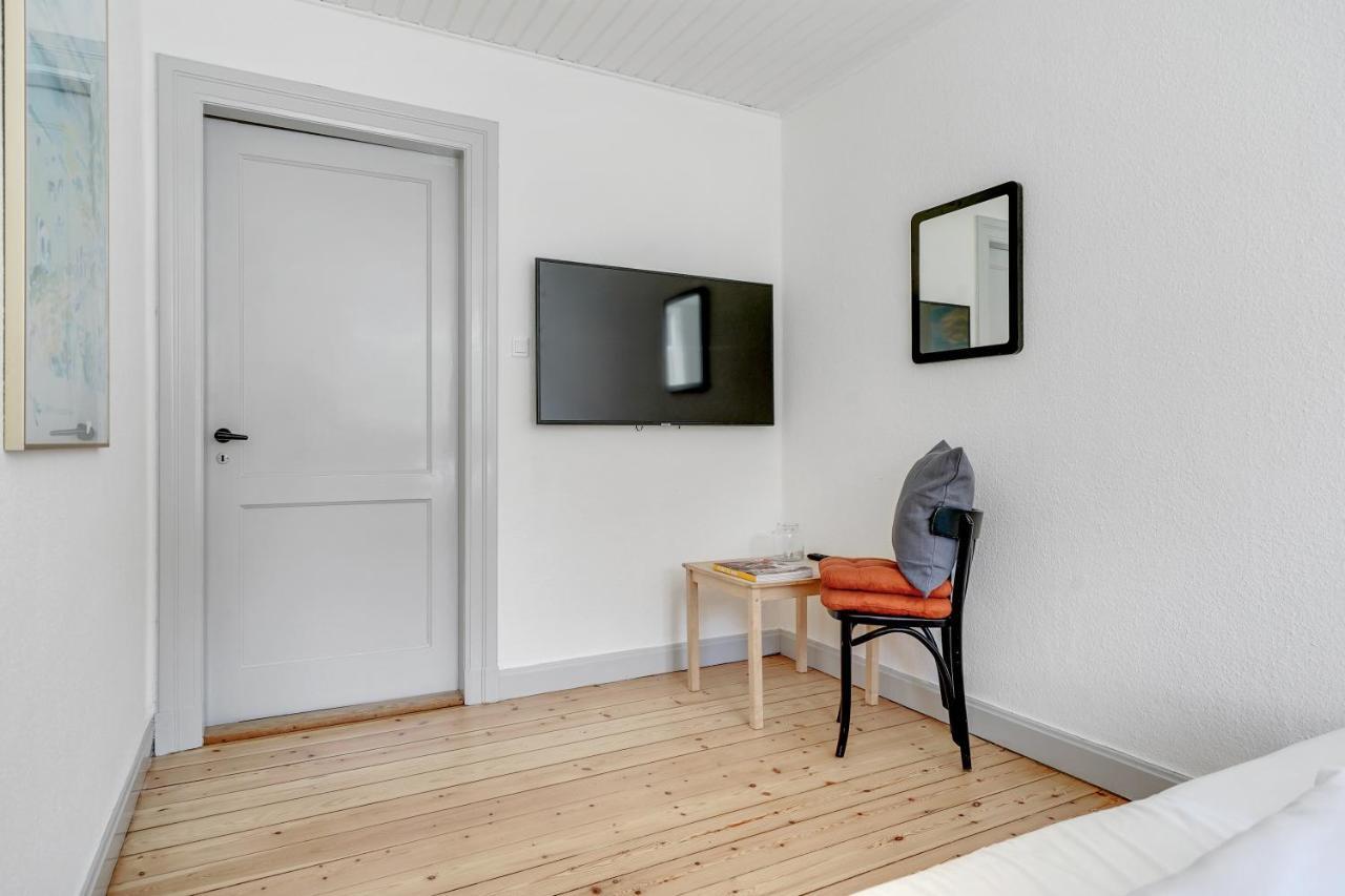 Hotel Apartment With A Lake View - 2 Room Apartment Kruså Kültér fotó